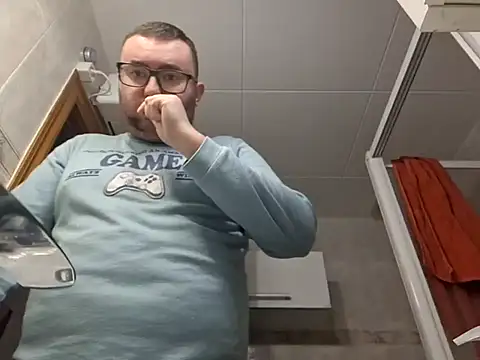 Javier bear online show from 02.18.25