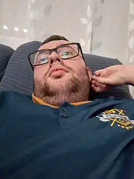 Javier bear online show from 03.15.25