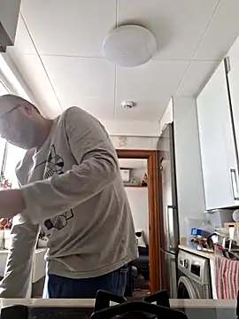 Javier bear online show from 09.25.25