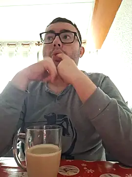 Javier bear online show from 02.01.26