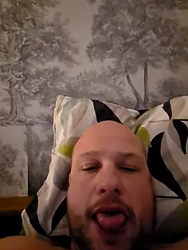 Snapshot of destructeur6 chatting on 04.25.26 destructeur6 online show from 04.25.26