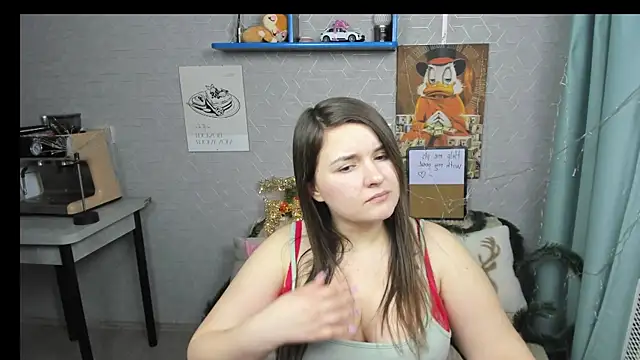 Snapshot of LineraPitts chatting on 01.19.25 LineraPitts online show from 01.19.25