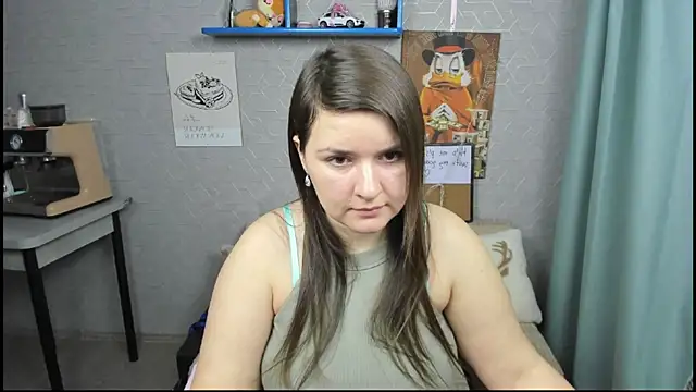 Snapshot of LineraPitts chatting on 03.11.25 LineraPitts online show from 03.11.25