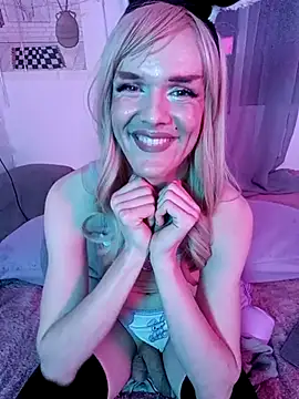 LillyAmore online show from 02.18.25