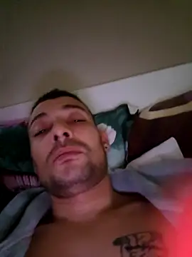 Snapshot of Zoltanioan26 chatting on 02.15.26 Zoltanioan26 online show from 02.15.26