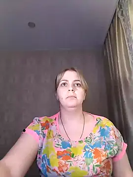 Lady nice cat online show from 02.14.25