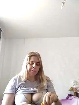 Lady nice cat online show from 03.01.25