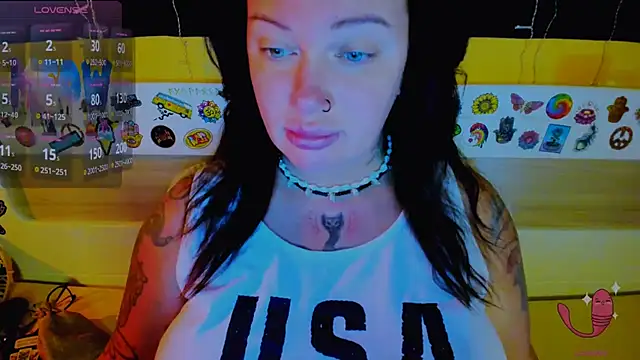 EllieOz online show from 09.18.25