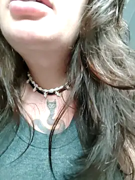 EllieOz online show from 10.06.25