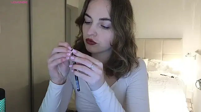 Miss Aliannaa online show from 02.06.25