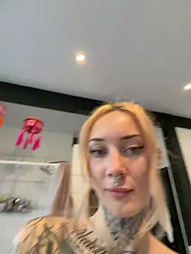 Snapshot of Stella-Kink chatting on 03.06.26 Stella-Kink online show from 03.06.26