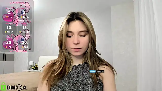 SweetMonicka online show from 01.08.25