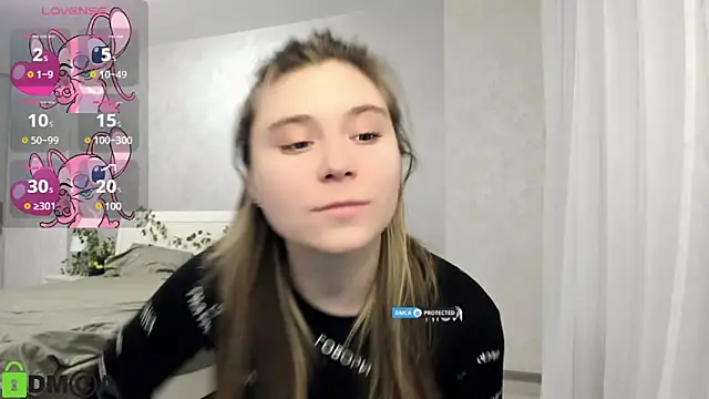 SweetMonicka online show from 01.19.25