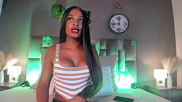 nahomi campbell online show from 03.17.25