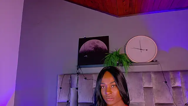 nahomi campbell online show from 10.20.25