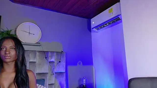 nahomi campbell online show from 10.29.25