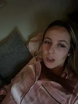 Miss emilee online show from 12.17.24