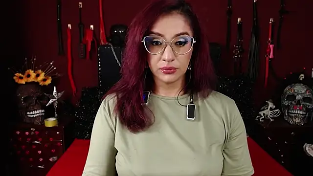 Snapshot of andreafetishx chatting on 03.29.26 andreafetishx online show from 03.29.26