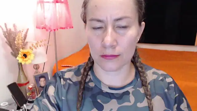 CATRINA-83 online show from 09.22.25