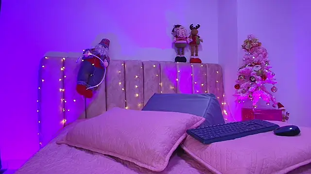 arl chloee online show from 12.17.25