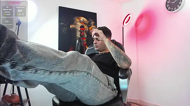 Nicolas Fellener online show from 11.03.25