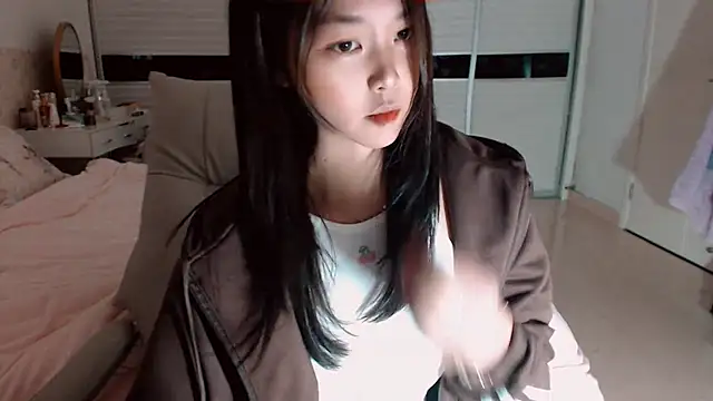 -Lucky Girl online show from 02.09.26