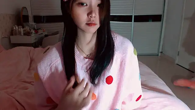 -Lucky Girl online show from 02.22.26