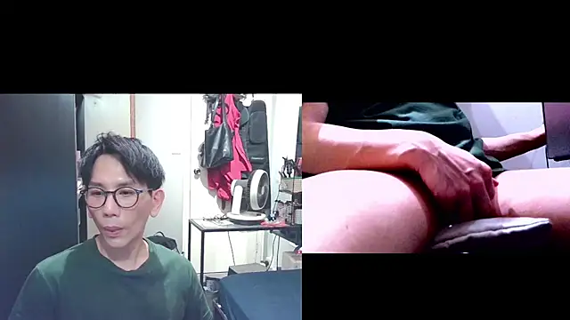 Snapshot of UndreamtM chatting on 07.21.26 UndreamtM online show from 07.21.26
