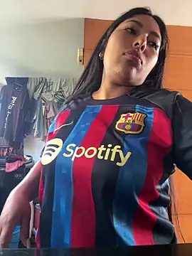 emmyjhonson07 online show from 12.18.25