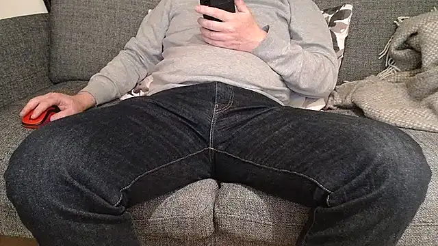 Snapshot of Just-For-You-All chatting on 01.22.25 Just-For-You-All online show from 01.22.25