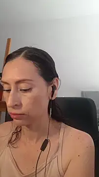 AliceRossi online show from 11.05.25