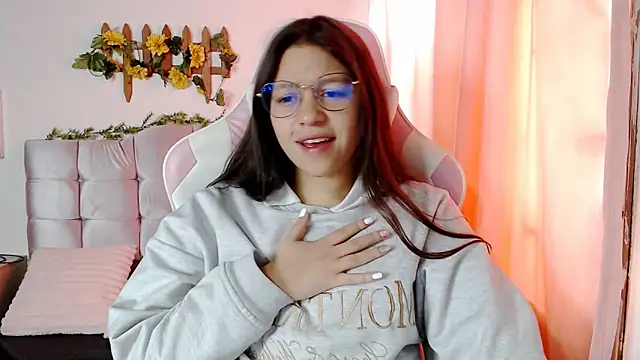 SamanthaRoldaan online show from 09.26.25