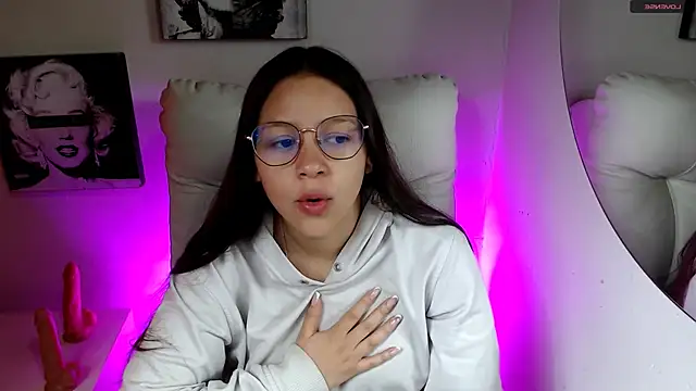 SamanthaRoldaan online show from 02.13.26