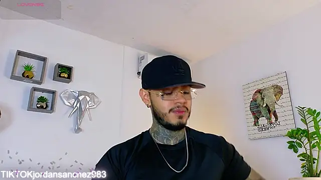 JordanSmiith  online show from 02.19.26