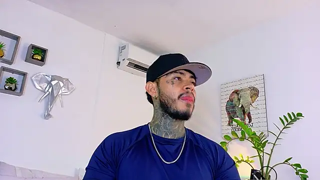 JordanSmiith  online show from 02.25.26