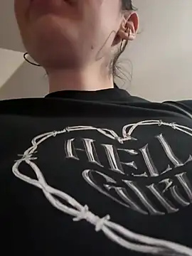 naughty lucifer online show from 01.11.26