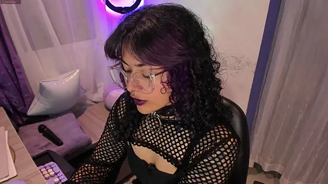 witchviolet online show from 01.16.25