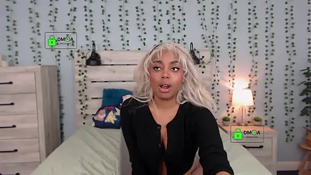 RobynKnight online show from 02.06.26