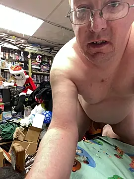 Snapshot of jjiggler2 chatting on 02.27.26 jjiggler2 online show from 02.27.26