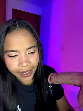 leila 22 online show from 10.06.25