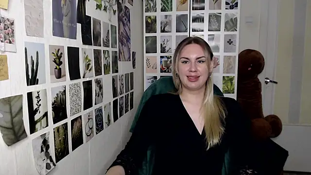 CapriScorpion online show from 09.22.25