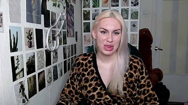 CapriScorpion online show from 10.13.25