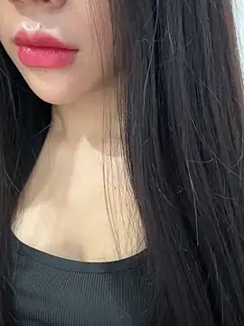 Snapshot of Lita-Julia chatting on 02.16.25 Lita-Julia online show from 02.16.25