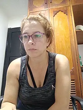 Snapshot of mademonsexy chatting on 05.30.26 mademonsexy online show from 05.30.26