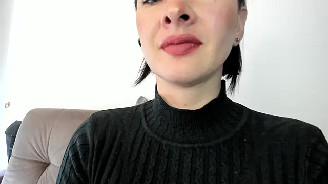 queen fetish online show from 01.13.25