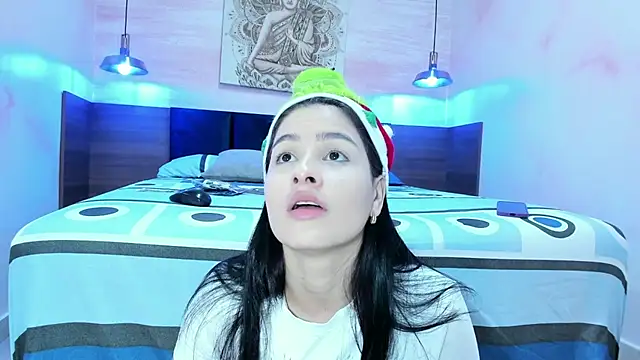 AnneDixie online show from 12.15.25