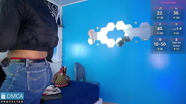 CarolRodriguez  online show from 02.05.25