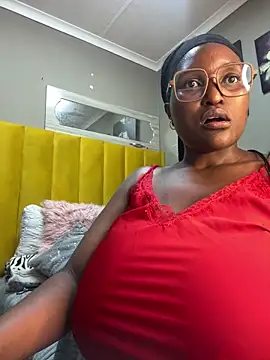 Bustygoddess32 online show from 01.29.25