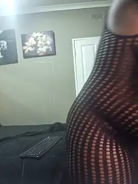 Bustygoddess32 online show from 02.26.25