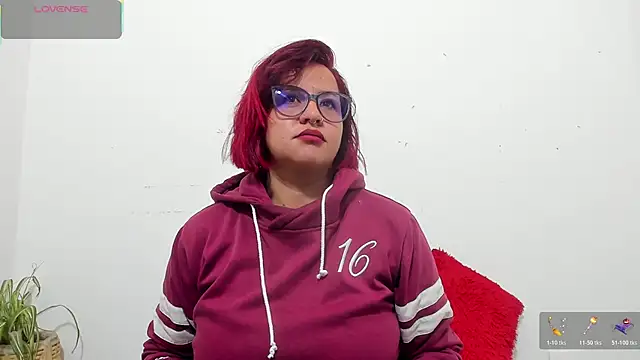 hazel 34 online show from 03.12.26